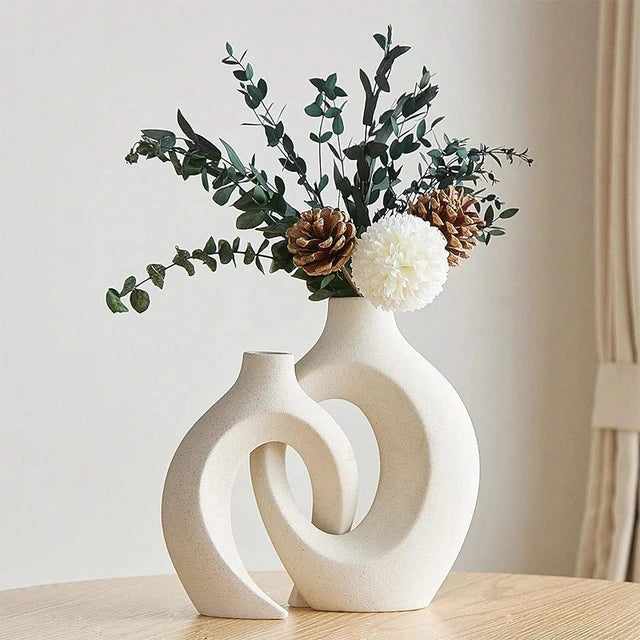 Vase en céramique exposé en Œuvre d'Art - DESIGNER