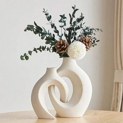 Vase en céramique exposé en Œuvre d'Art - DESIGNER