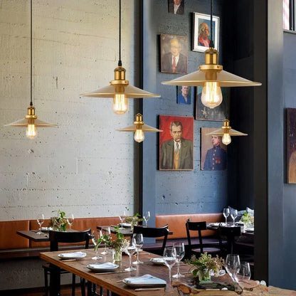 Plafonnier LED industriel au design moderne - DESIGNER