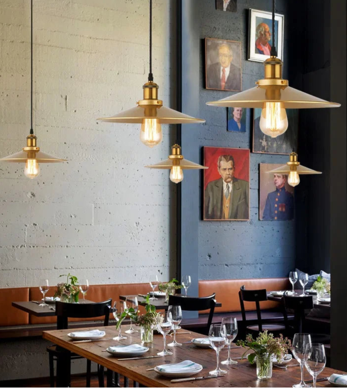 Plafonnier LED industriel au design moderne - DESIGNER