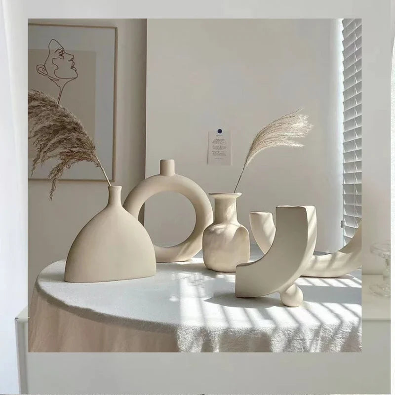 Vases d'Art et de Rangements Ornementales en céramique - DESIGNER