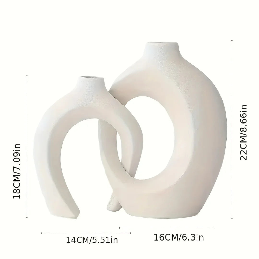 Vase en céramique exposé en Œuvre d'Art - DESIGNER