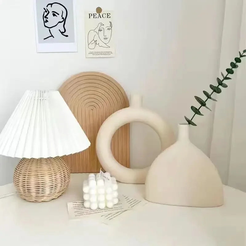 Vases d'Art et de Rangements Ornementales en céramique - DESIGNER